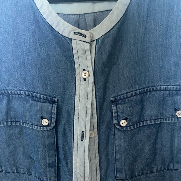 Aritzia denim shirt - Picture 3 of 4